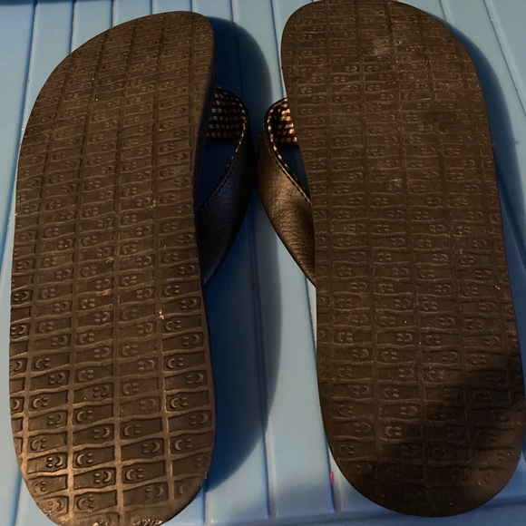 Sanuk Black Flip Flops Size 8 - Picture 3 of 3